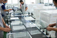 //jlrorwxhpjinlo5p.ldycdn.com/cloud/pqBpiKnllqSRqljooqolip/OEM-Acrylic-Assembly-Line.jpg